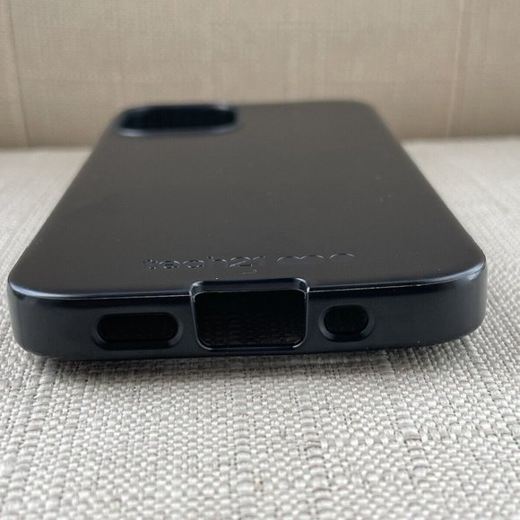 Tech21 Phone Case For iPhone 12 Mini Black Back Fitted Case New - Picture 5 of 10
